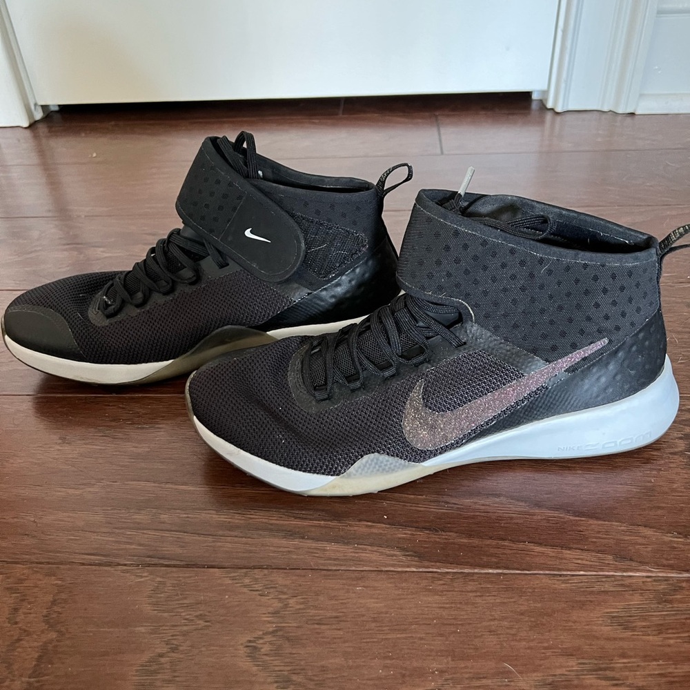 Nike Sneaker